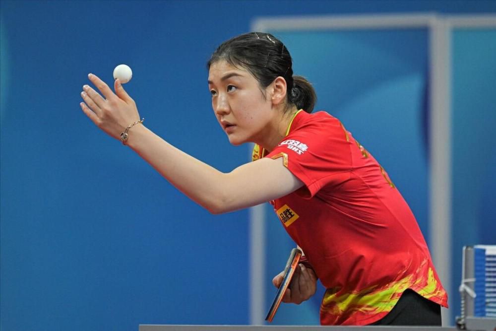 美女av五区在线播放