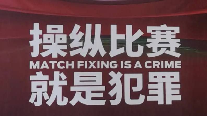概念上的绿色椅子爱